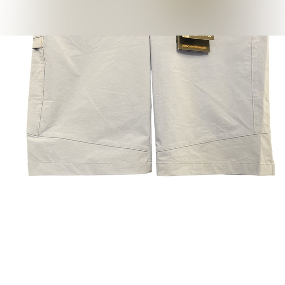 Orvis Women’s Trout Bum Shorts Size 4 Light Blue UPF 30 Blocks 97% Sun Outdoor - Picture 5 of 11